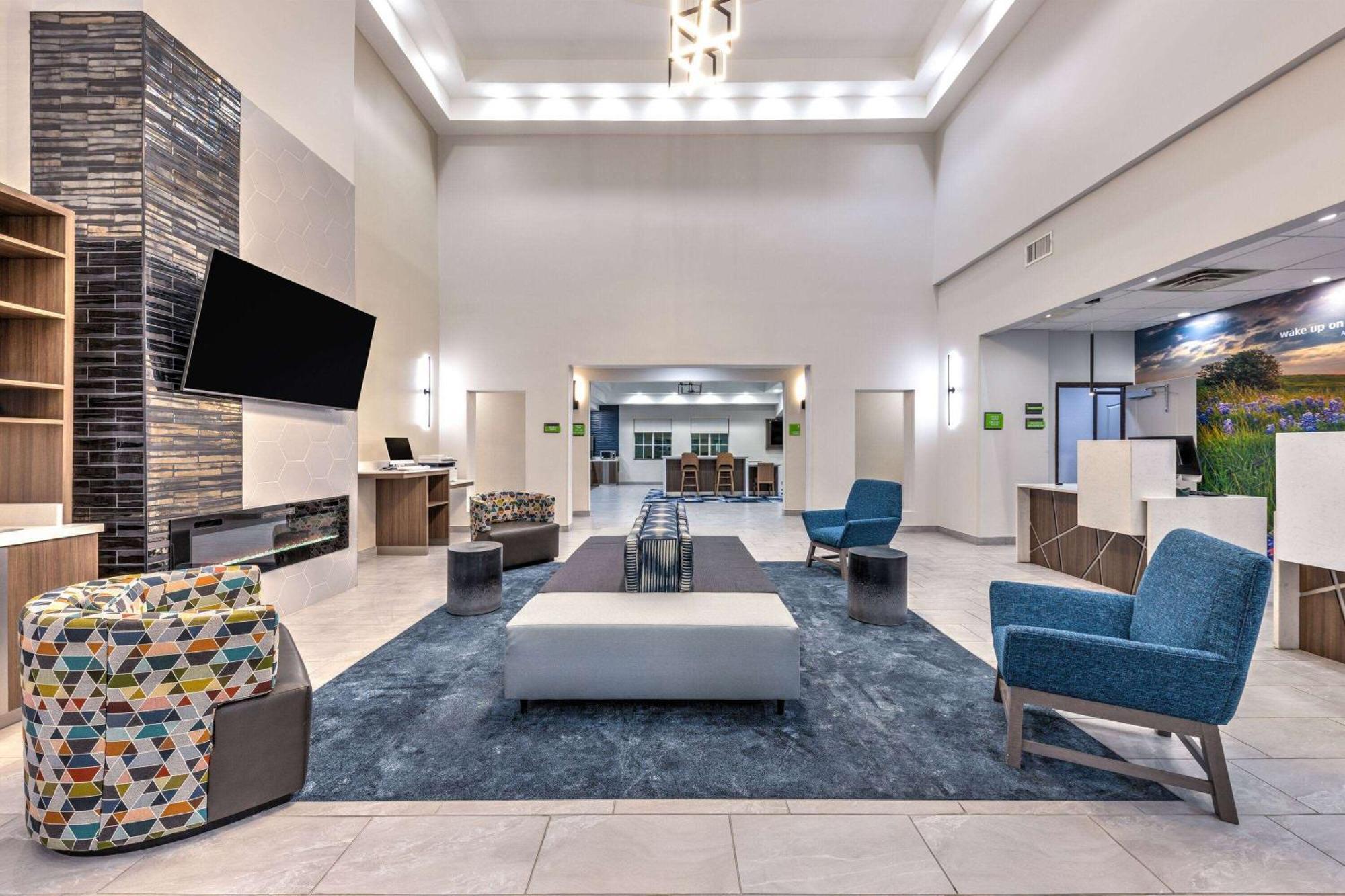 La Quinta By Wyndham Allen At The Village Экстерьер фото
